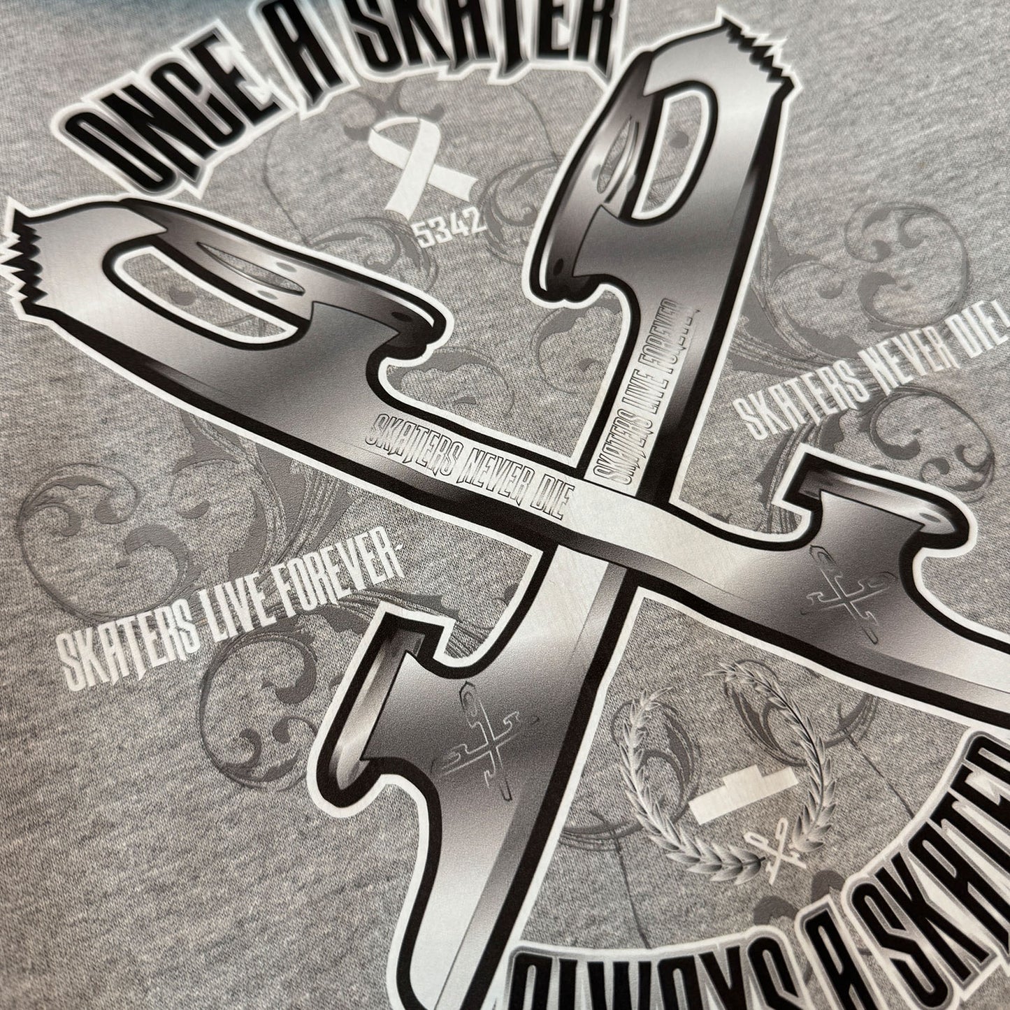 【Youth:XL】Once a Skater Zip Up